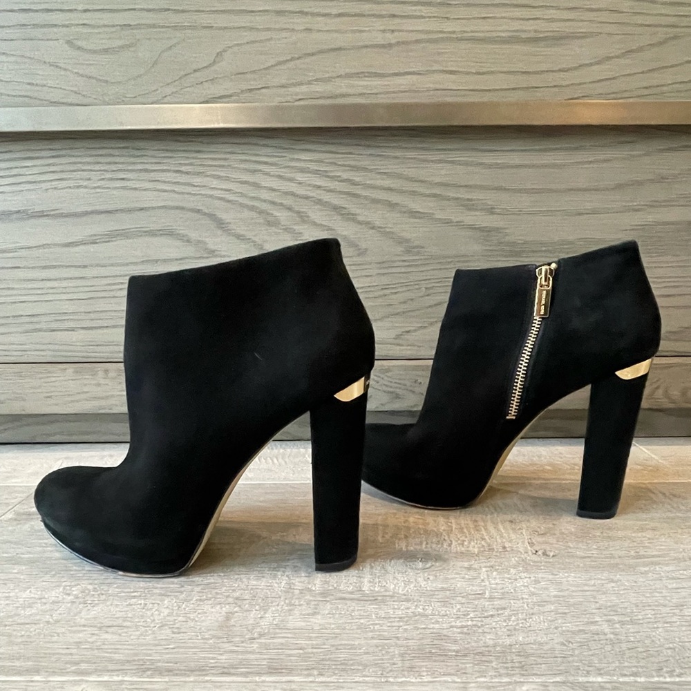 Michael Kors chunky high heel